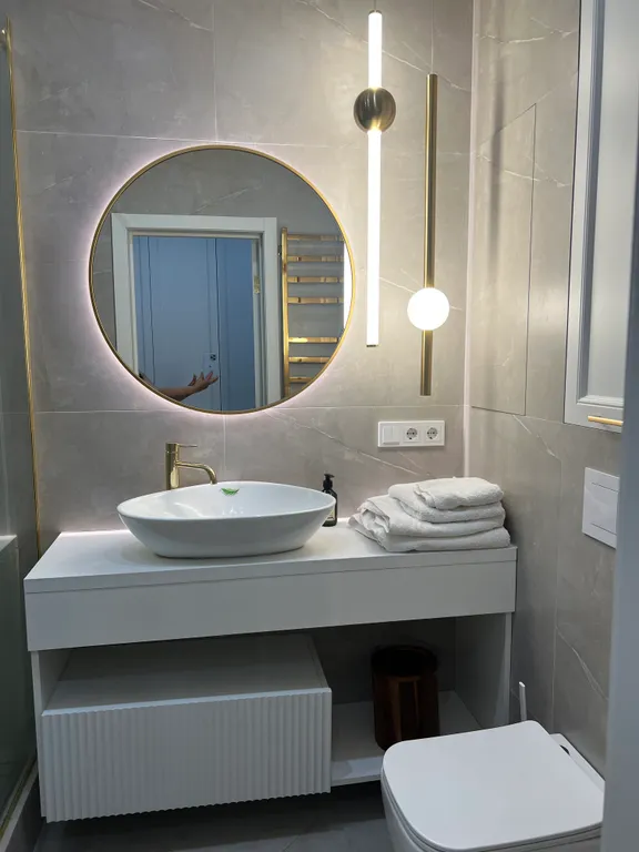 Новая квартира-студия, с дизайнерским ремонтом, есть всё для проживания