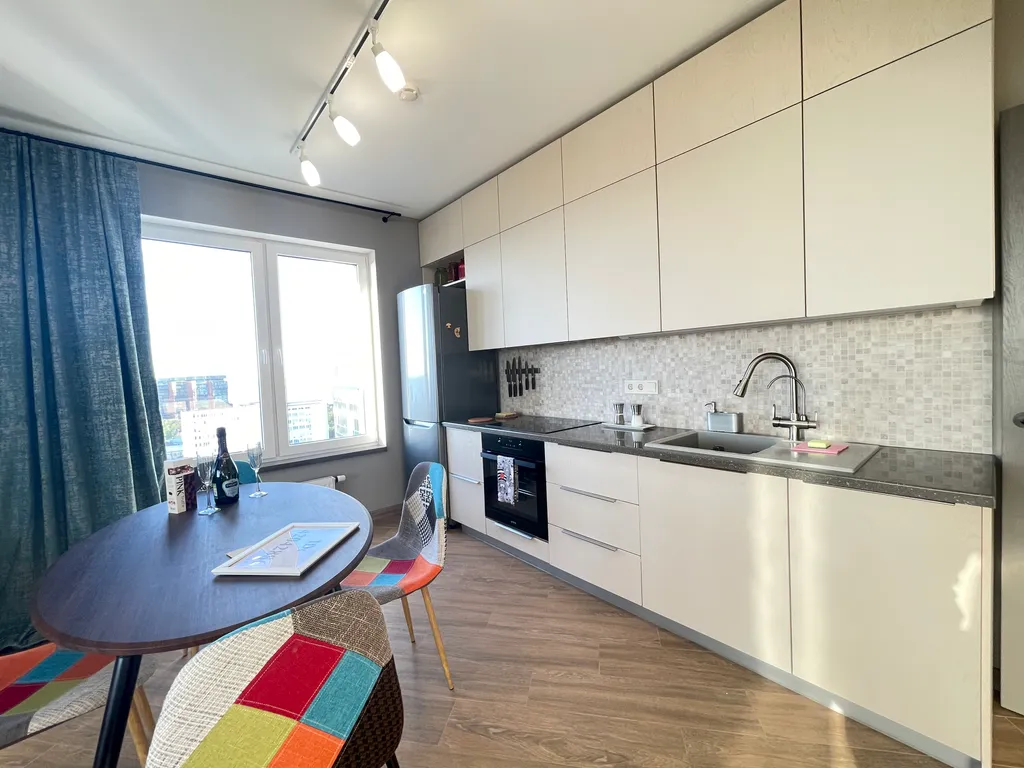 Квартира 3-комнатная Квартира — Анапа