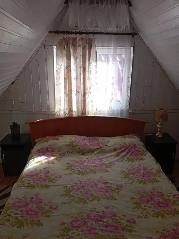 Двухэтажный домик в тихом уголке на реке Белая