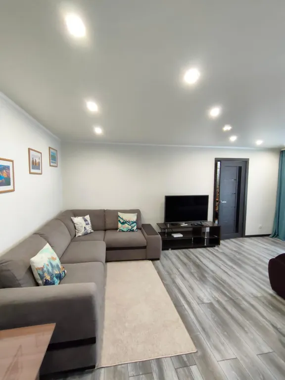 Уютная современная квартира в деловом центре города