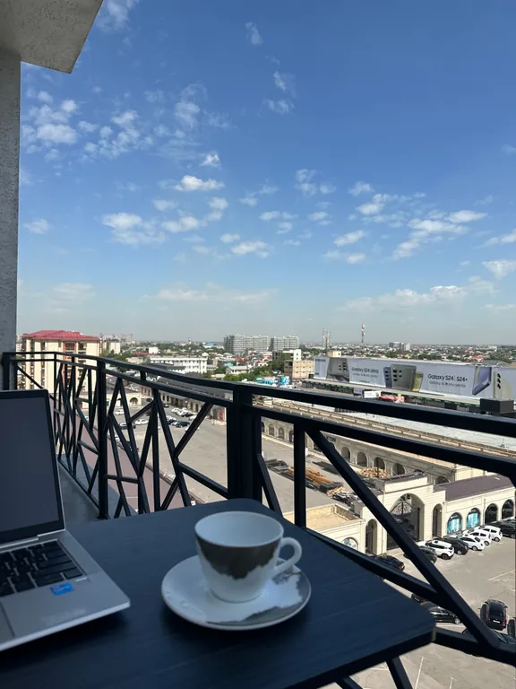 Minor-River apartment