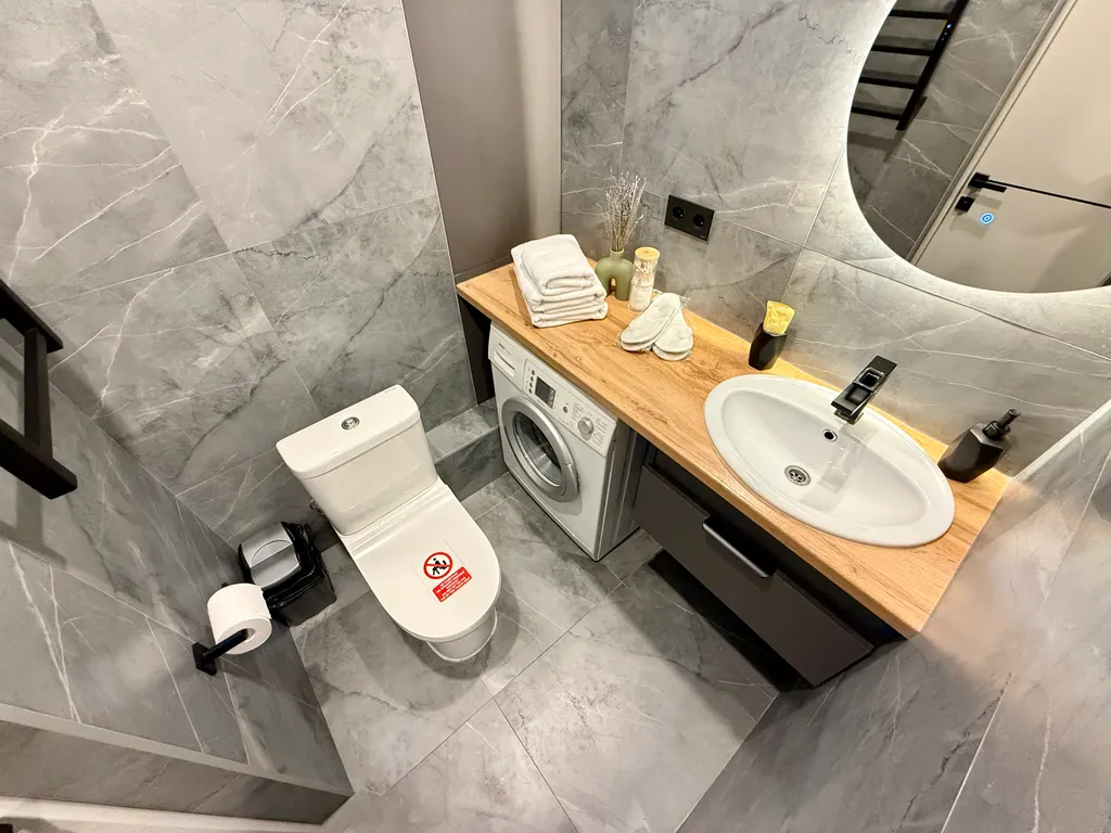 Дизайнерская студия с видом на реку