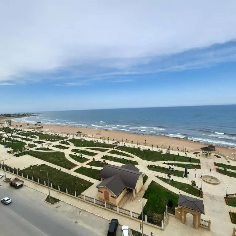 Квартира на берегу моря с видом на море