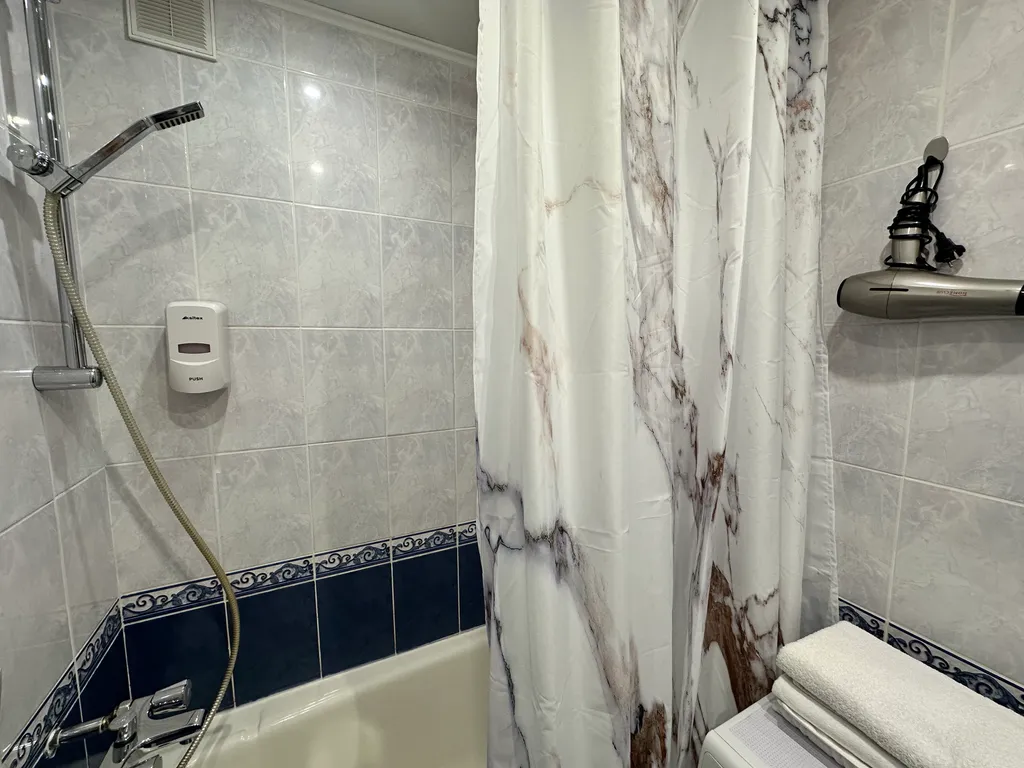 "В Гости!" на Кирова 87 (2к квартира рядом с Цирком)