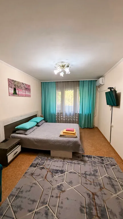 Комфортная квартира с кондиционером, ТРЦ Москва, станция метро Москва