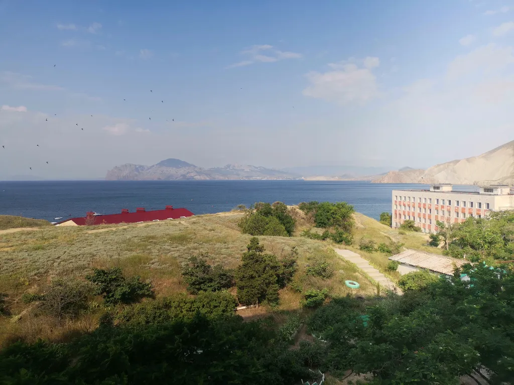 Квартира с видом на море и горы