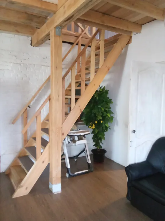 Дом 2 этажа на 10 гостей с сибирским чаном и баней