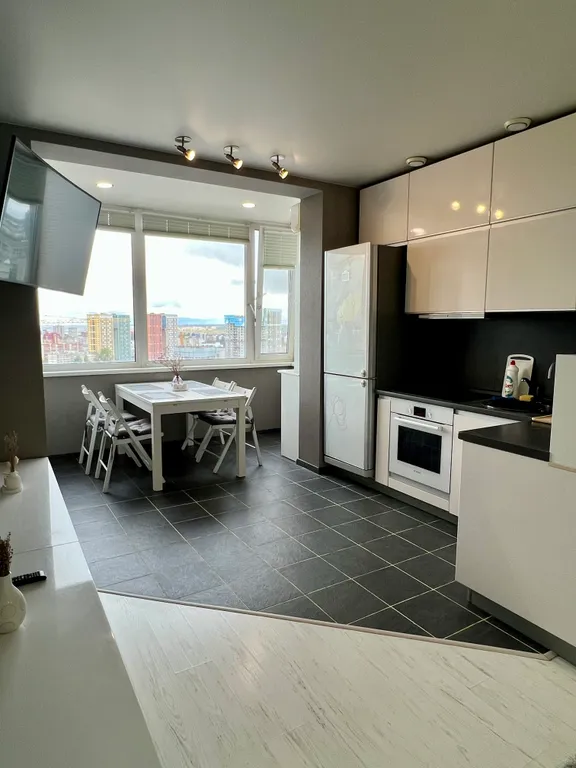 Квартира с видом на город