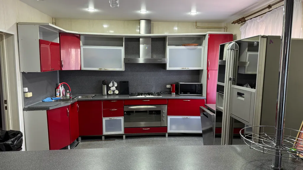 Уютный коттедж у реки