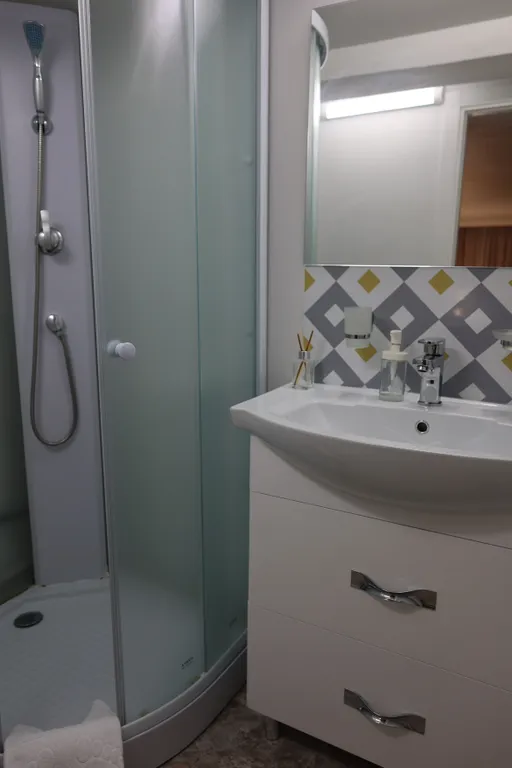 Квартира Квартира Студия Lux Red с балконом — Санкт-Петербург
