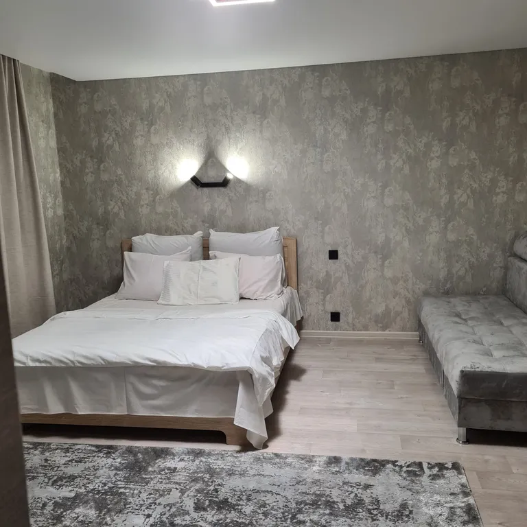 Уютная квартира в центре города рядом с парком Семья — аренда посуточно в Нижнекамск