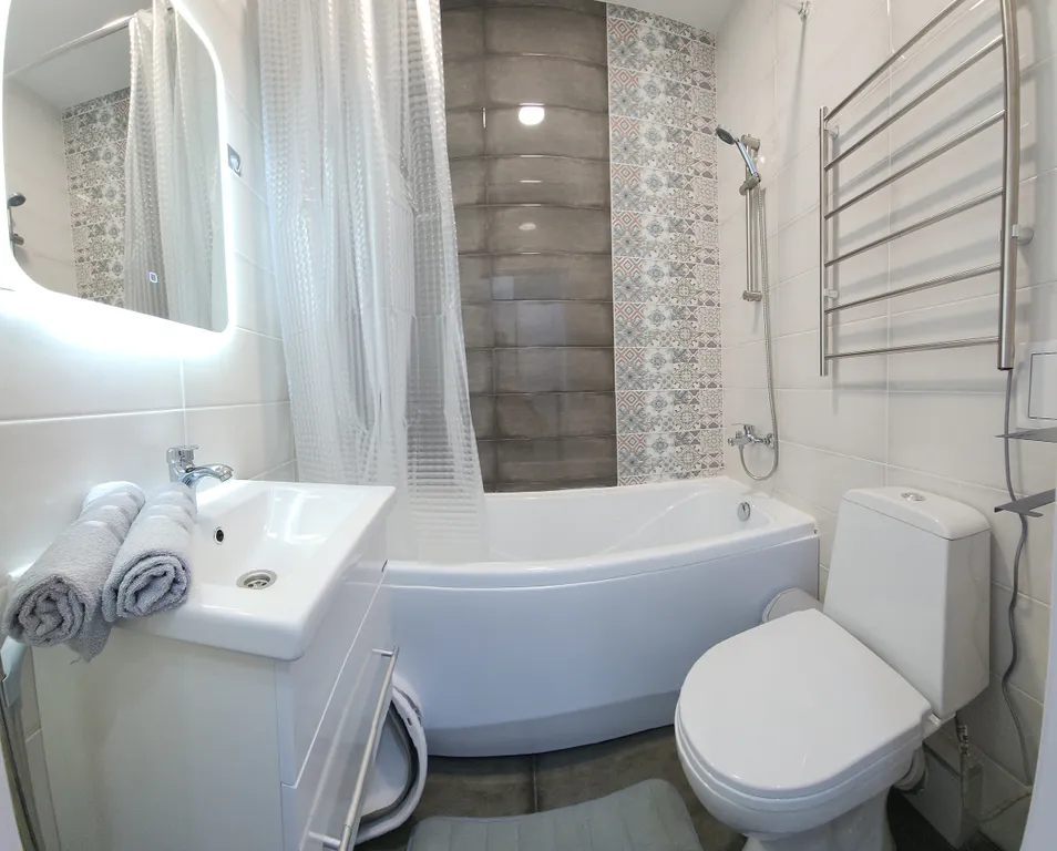 Красивая студия с видом на горы