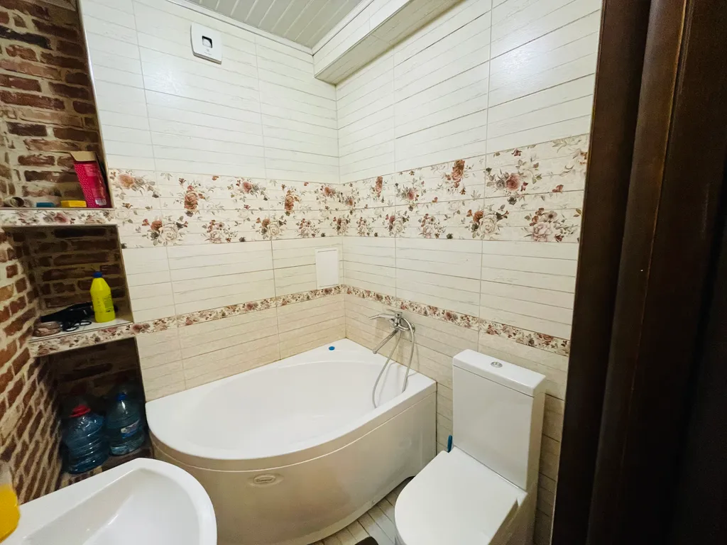 Уютная квартира с хорошим расположением