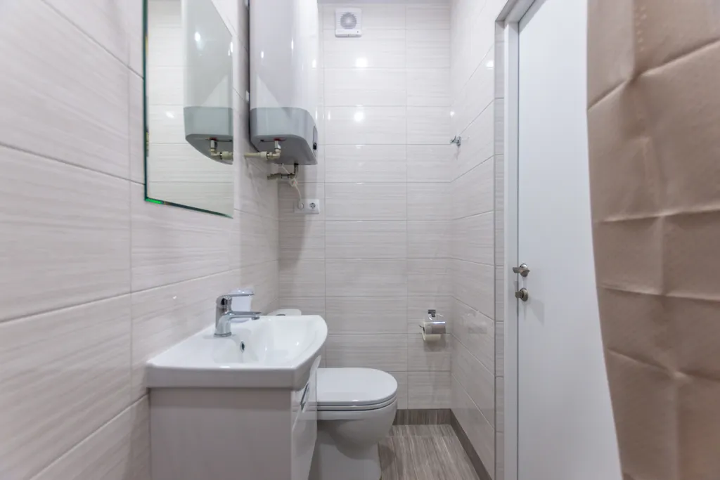 Квартира Квартира Комфортная, светлая, уютная студия. Шаговой 150-300метров к набережной — Алушта