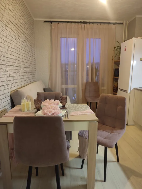 Большая светлая квартира рядом с центром города