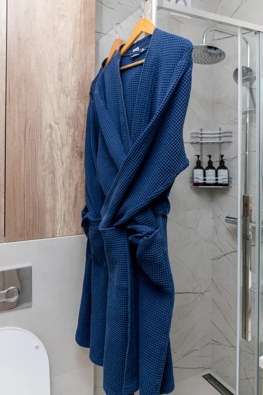 Студия люкс в авторском квартале в центре города