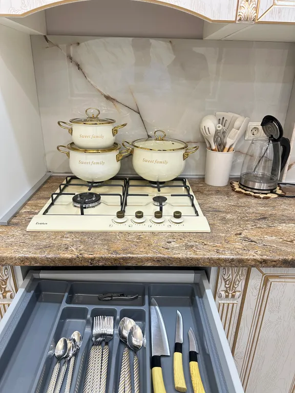 Роскошная, новая 2-комнатная квартира