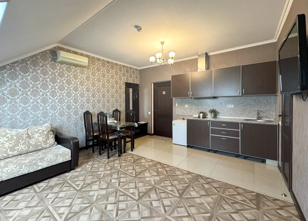 Квартира 2-комнатная Квартира — Геленджик