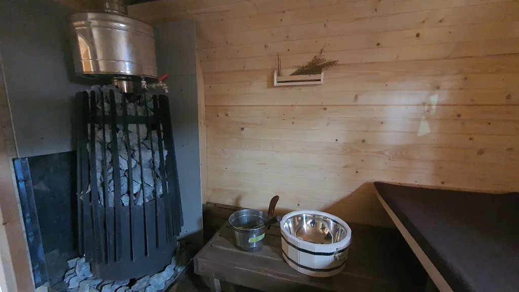 Коттедж Уютный дом в стиле барн — Дятловка