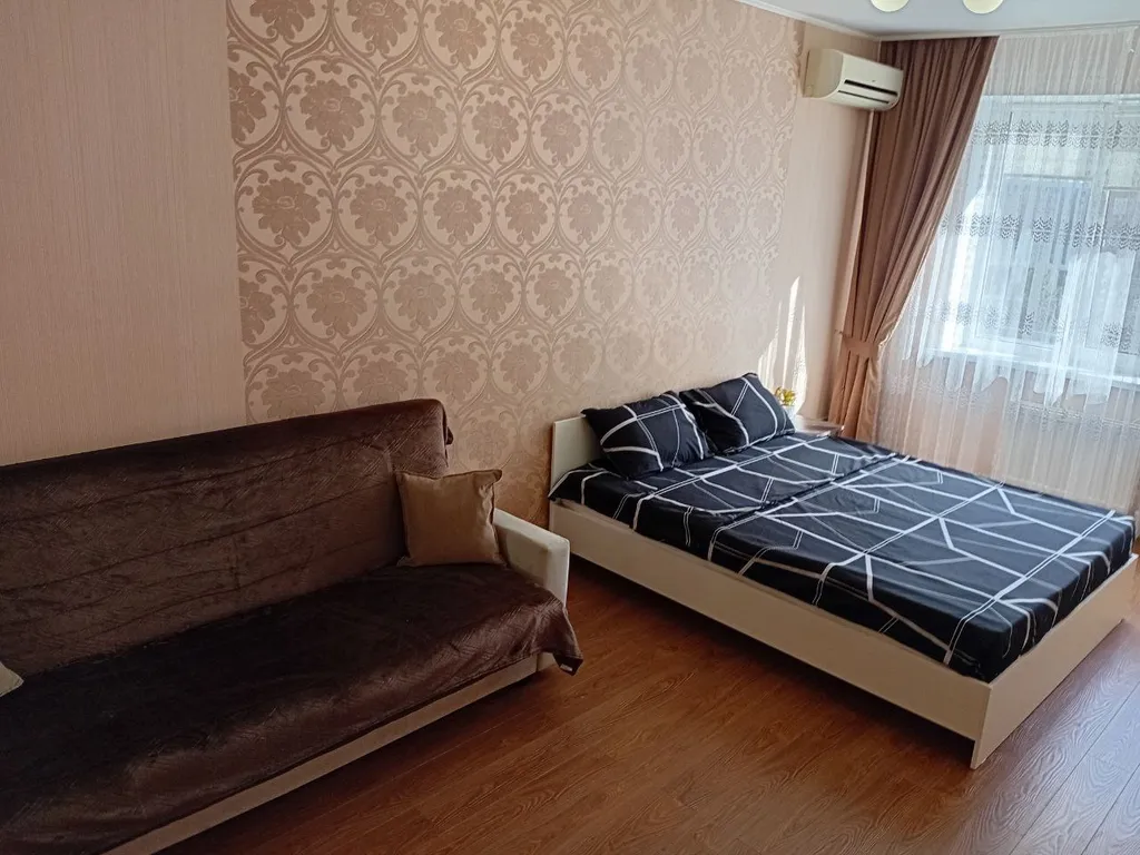 Квартира с видом на стадион