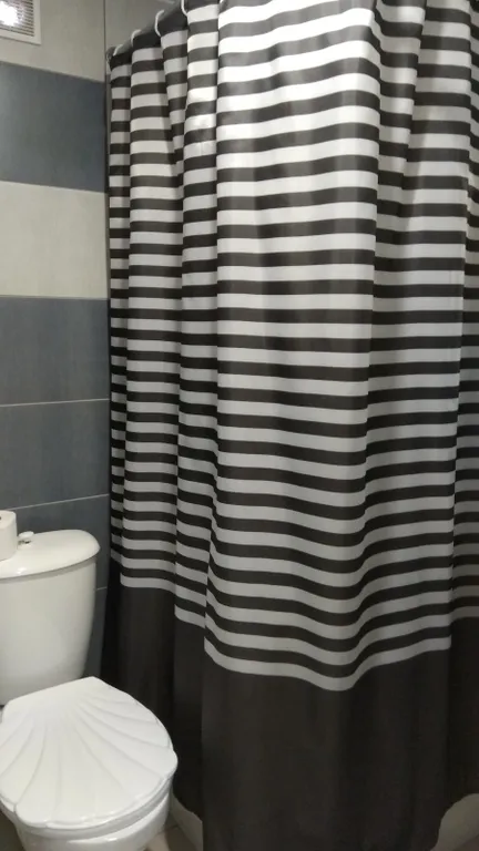 Дом из красного кирпича