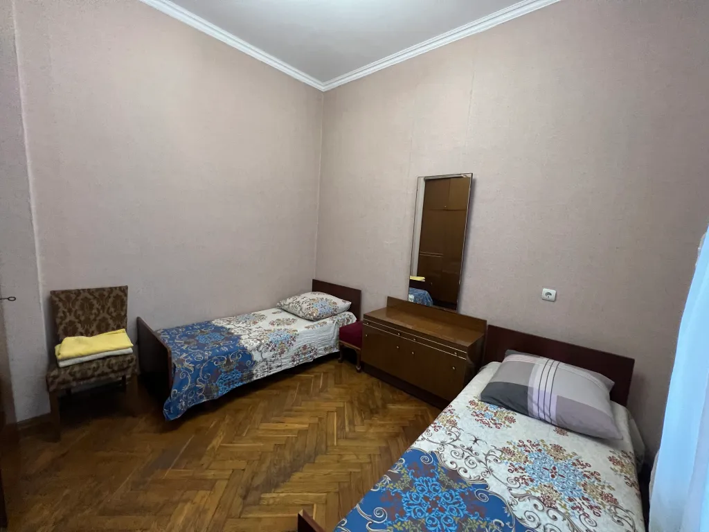 Коттедж Отличный дом — Сухум