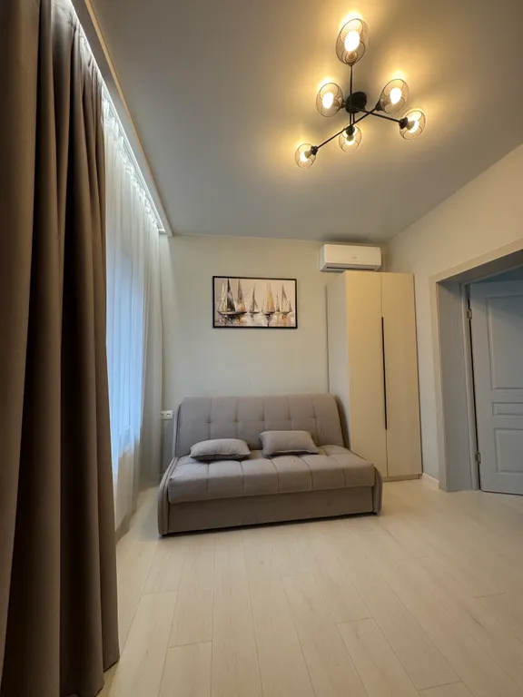 7-комнатный Дом