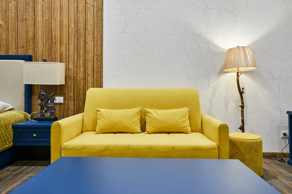 Полулюкс с кроватью размера king-size видом на озеро