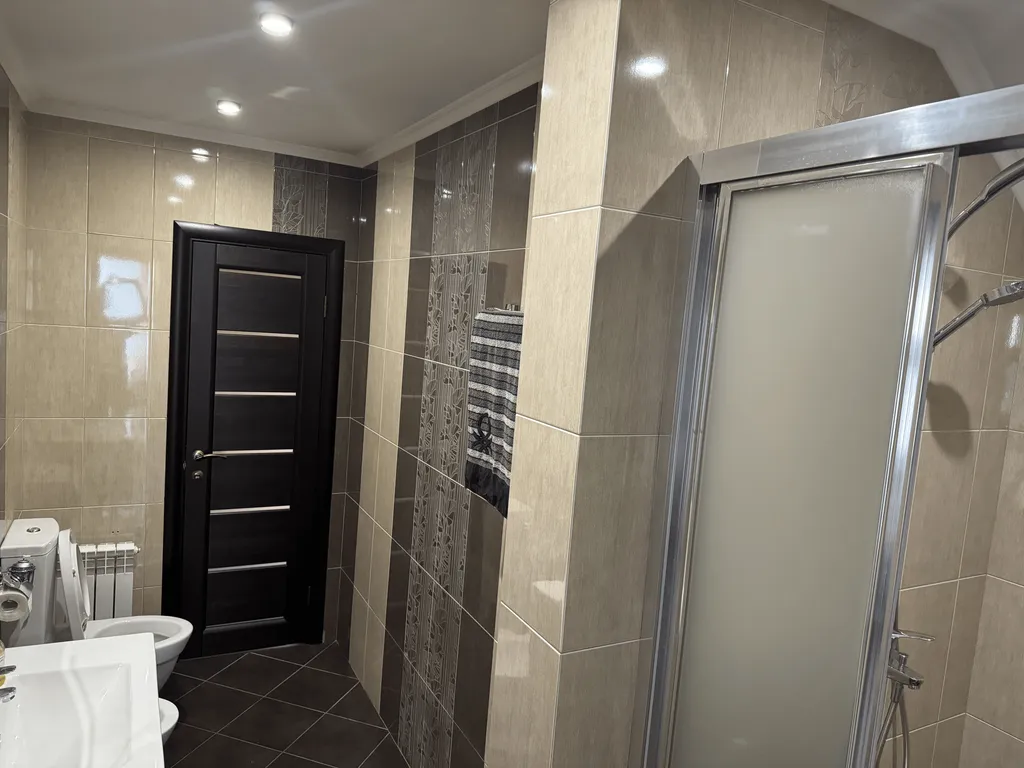 5-комнатный Дом