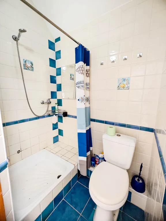 2-комнатный апартамент с видом на море