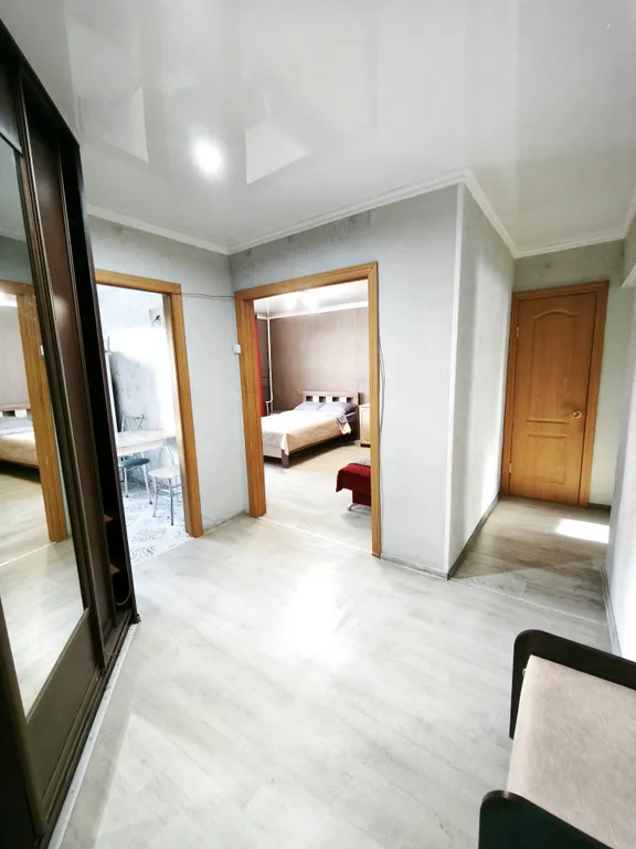 Уютная двухкомнатная квартира на Виадуке