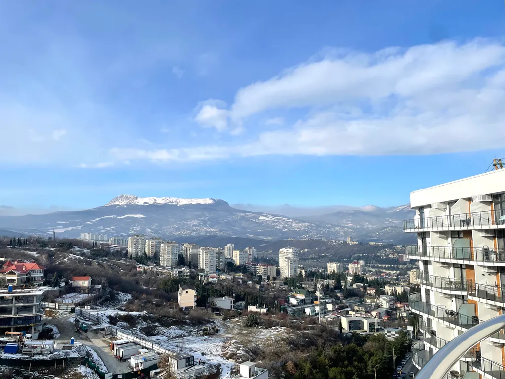 Апартамент с видом на горы