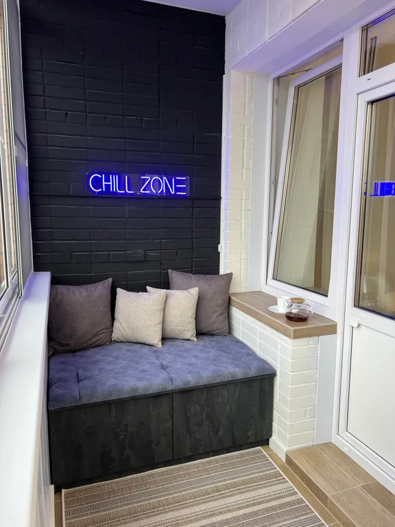 Люксовая 2-комнатная квартира с дизайнерским ремонтом