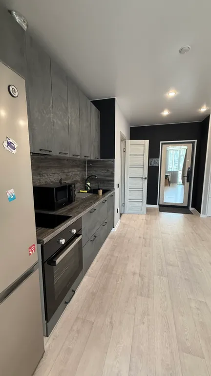 ЖК с охраняемой закрытой территорией большой детской зоной