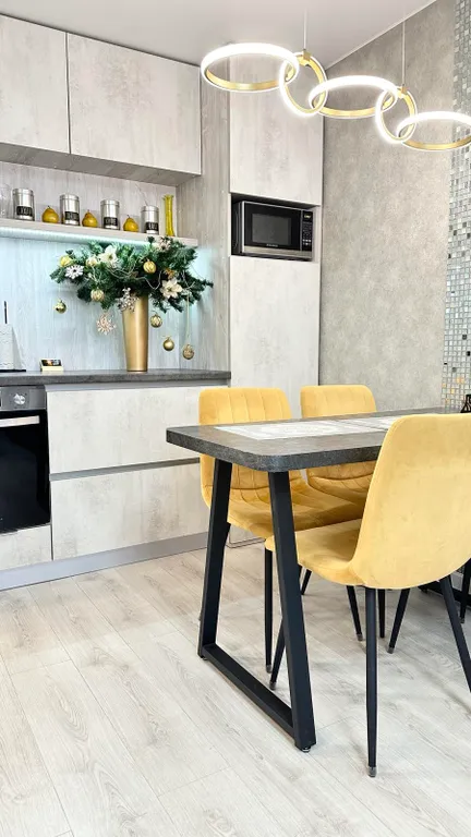 Апартаменты в центре в новом доме с отличным ремонтом