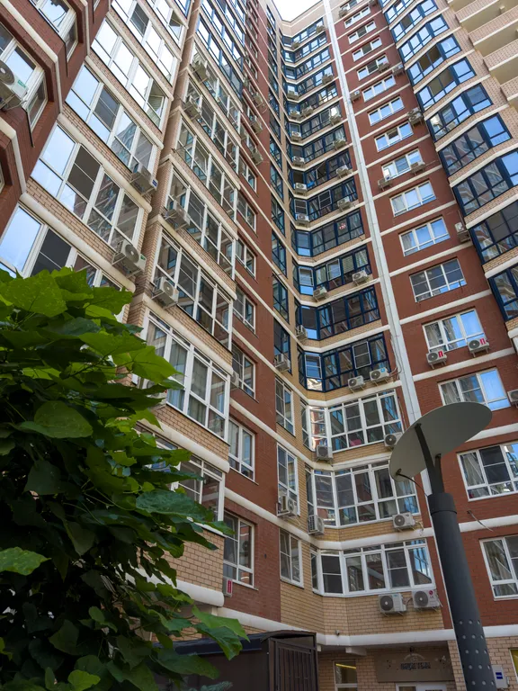 Умная двухкомнатная квартира от YoZu рядом с парком Галицкого