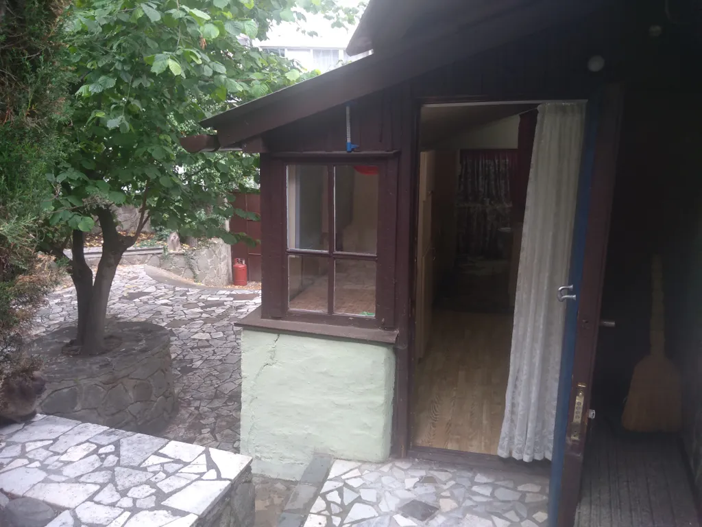 Частный дом с видом на Гурзуфское плато