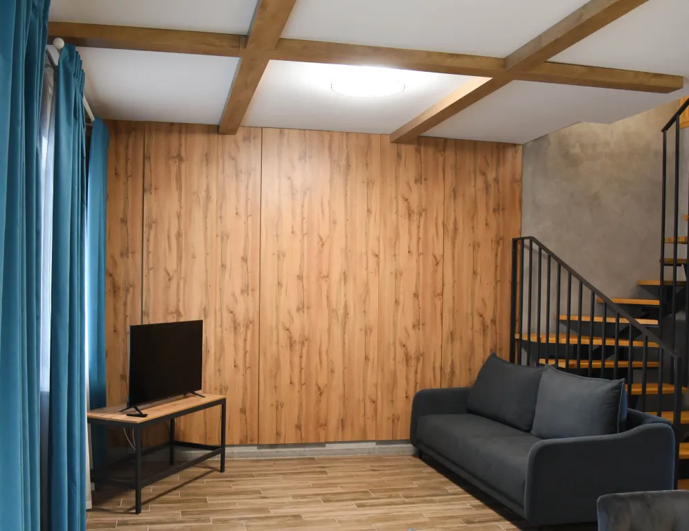 Комфортный дом с дизайнерским ремонтом