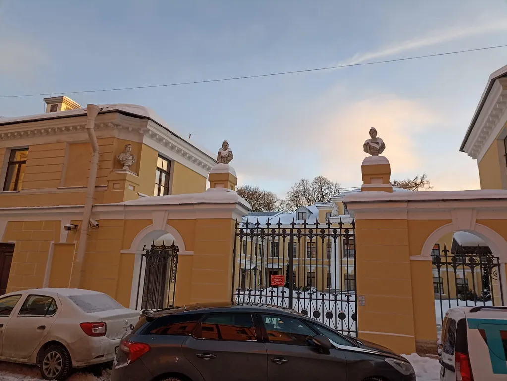 Уютная студия у Новой Голландии