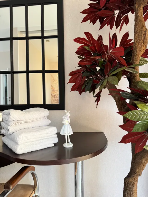 Дом с отдельным въездом и двором