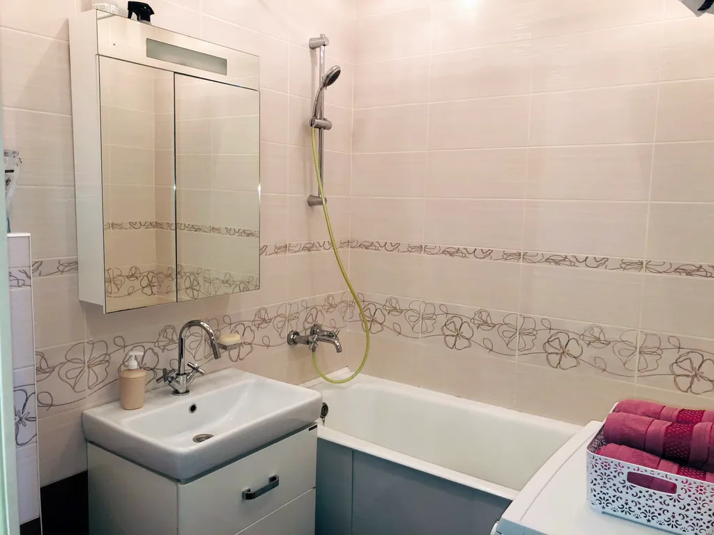 Квартира Чистая и просторная квартира в центр. районе. Две спальни и гостиная — Ярославль