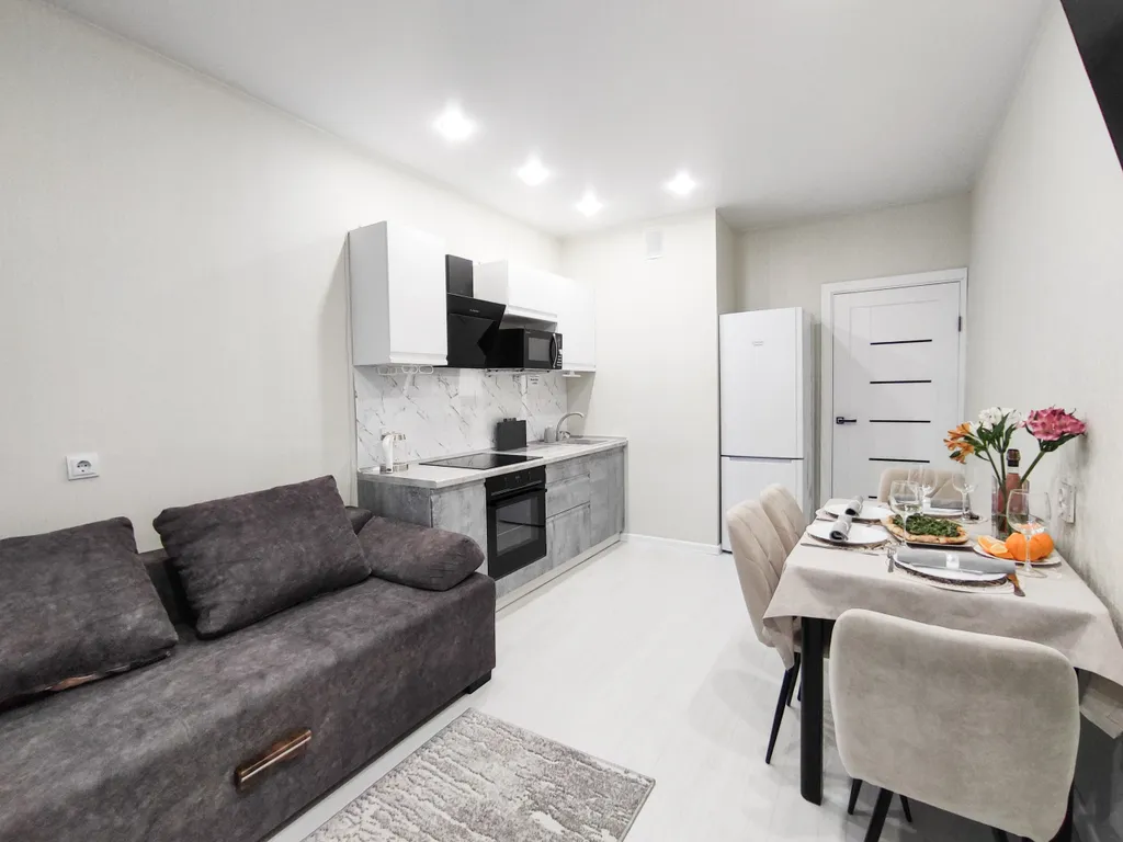 Квартира Квартира Трехкомнатная студия в ЖК "Оазис" — Новосибирск