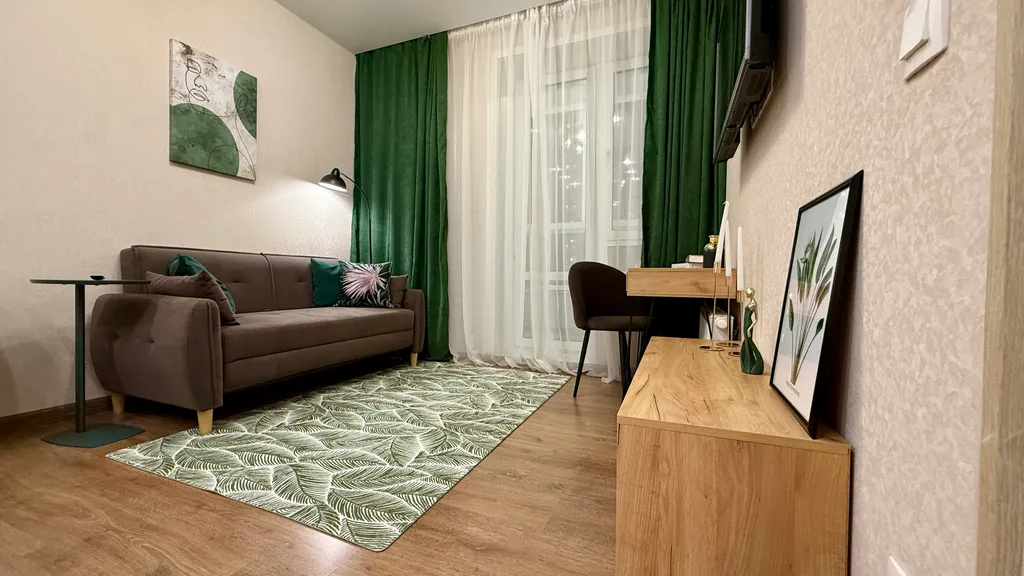 Дизайнерская Евро2 для 6 гостей у Суворовского училища