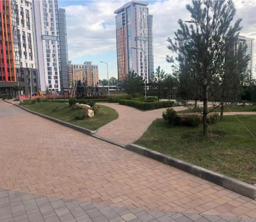 Уютная квартира с красивым видом из окна