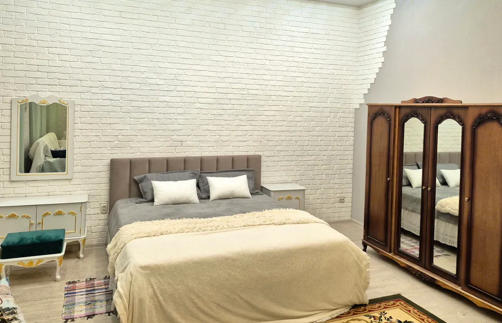 Таунхаус (часть коттеджа) с отдельным входом в центре Костромы