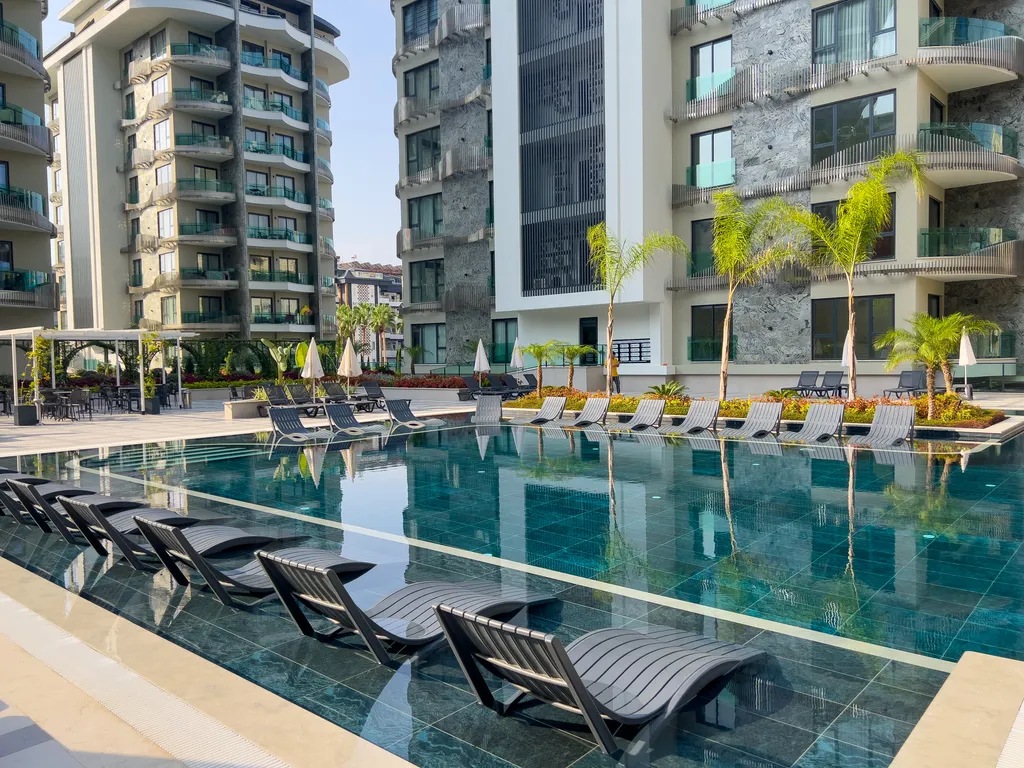 Excellence с видом на море, бассейном и SPA