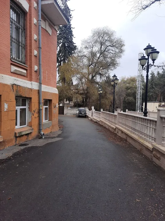 Уютная студия в парке