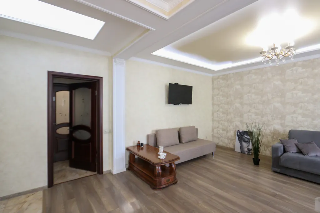 2-ком. апартаменты УНИК АПАРТ на Заречной около  областной больницы