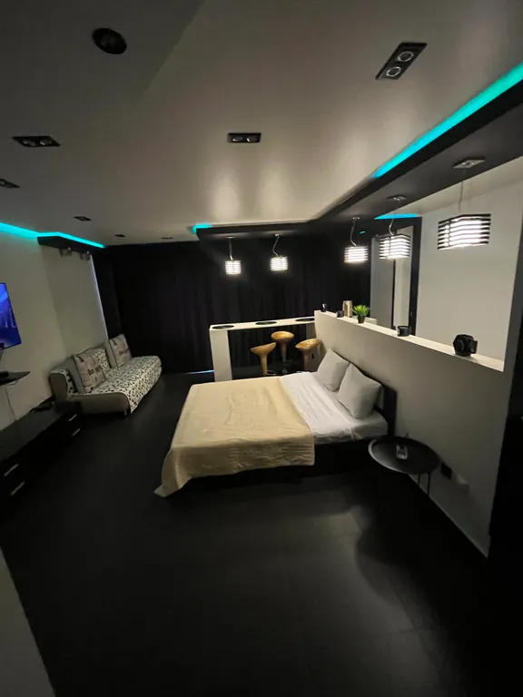 Квартира Просторная и яркая студия в Солнечном — аренда посуточно в Иркутск