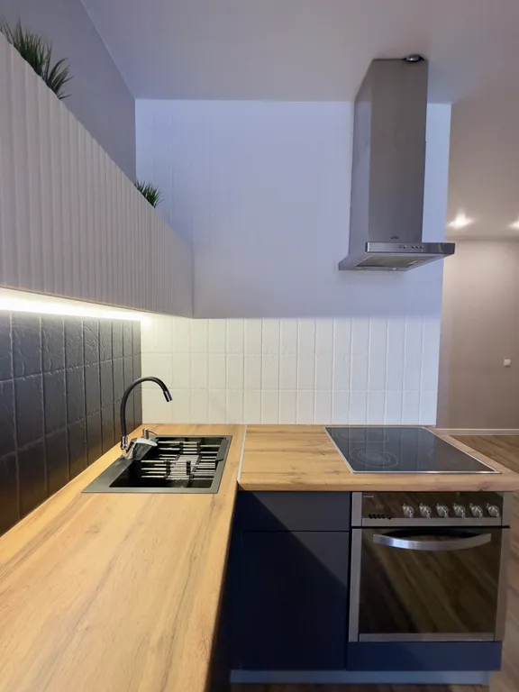 Современная евро-двушка в новом доме